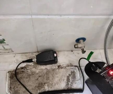 雨山屋顶漏水维修公司分享下卫生间漏水的危害及解决方法